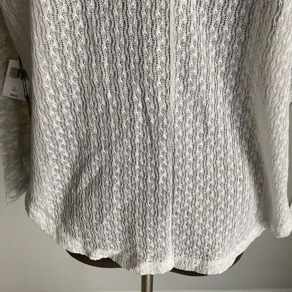 Disney Couture sz S Long sleeve snow white sheer cropped sweater - Picture 7 of 8